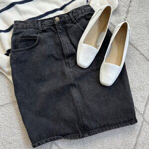 Stefano World Wide Vintage Black Denim Skirt sz 10